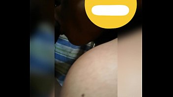 Mi Esposa Sacando Leche