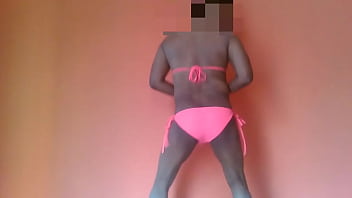 Shake Karaan Dance In Pink Bikini