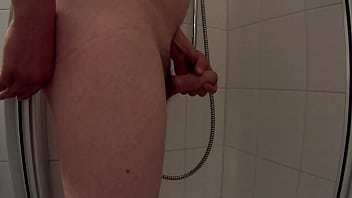 Wichsen In Der Dusche - cumshot, handjob, soloboy - Video 3756198