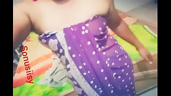 Hot Sissy Boy In Navel Show