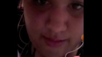 Esmeralda Excitada Se Masturba