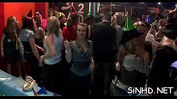 Wild Chicks Are Getting Wicked Cookie Banging By Hungry Dudes - hardcore, blowjob, hardcore-fucking, reality-porn, group-fucking, best-blowjob-ever, hard-porn, free - Video 3677126