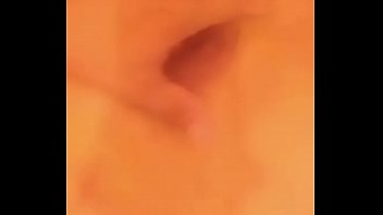 Masturbandose Por Una Recarga