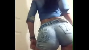 Beautiful Kathy Con K Twerking In Tight Jean Shorts