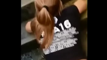 Comendo Novinha Na Escada Do Morro