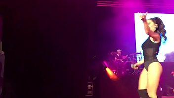 Lali Espósito Sexy En Un Show En Israel