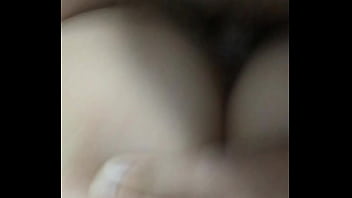 Novinha Rabuda Gemendo Gostoso Pro Amigo