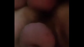 Sarrando Na Piroca - gay, bombamdo-putinho-forte, sacao-batye-bunda-de-putinho - Video 3656772