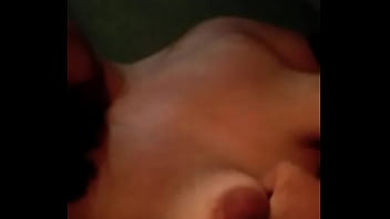 Julieta Me Ense_a Las Tetas De Noche