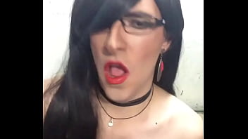 A Vicky Le Guan Cantar