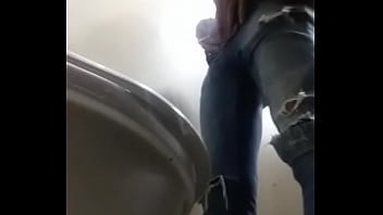 Dos Amigos En Los Baños