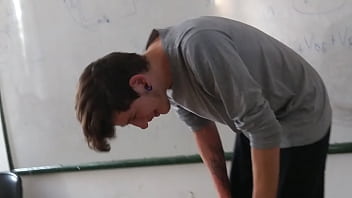 Apu Fuck Slim Boy And He Like It