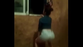 La Grabo Bailando Y Me Encontro