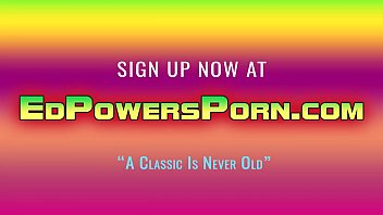 Amateur Eats Babes Pussy