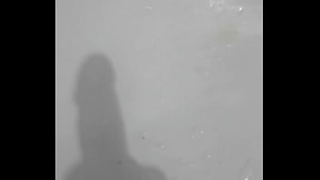 Halando En El Lavabo