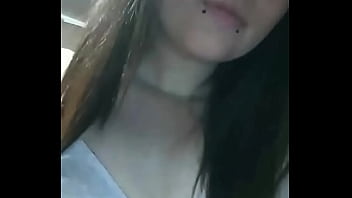 Brenda Showing Her Boobs