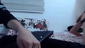 Young Nerd Sucks Girlfriend In Pussy | Chaturbate #1