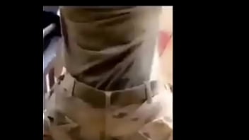 Militar Gostosa Rebolando