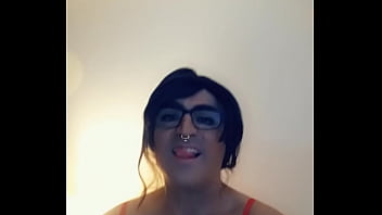 Jessi Core Teasing By Licking Her Lips