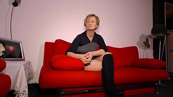 Willst Du Uschi Ficken Seh_n Mußt Du Schnell Zu Premium Geh_n Part 5