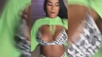 Mc Pocahontas Gostosa Dancando Funk