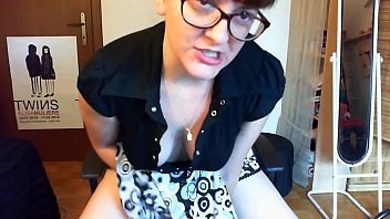 Il Tuo Capo Al Lavoro Bestemmia E Ti Umilia Pesantemente Perchè Sei Solo Un Cornuto Sottomesso Da Tua Moglie