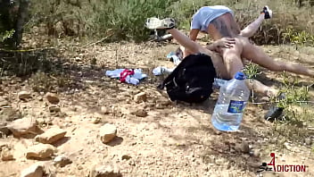 El Voyeur. Sexo En El Campo. Jose Adiction Y Liz Rainbow