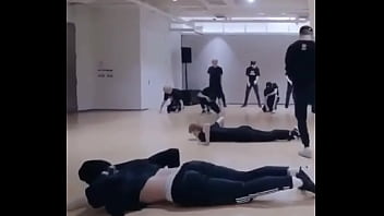 Johnny (nct) Dancing