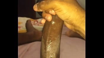 Pentelhudo Batendo Uma Punheta E Gozando Gostoso