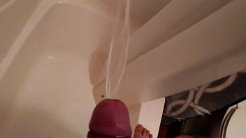 Golden Shower In The Shower - pee, piss, spray, soloboy - Video 3422357