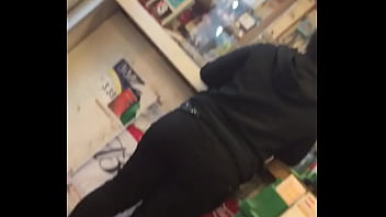 Hood Ebony Mature At Store