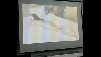 टीचर ने गलती से दूसरी फ़ाइल खोल दी