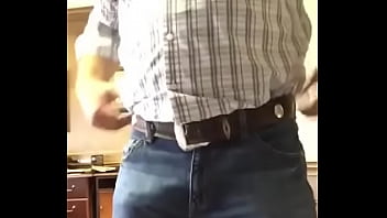 Cowboy Gostoso Se Exibindo