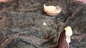 Pedalia Love' Dipping Fishnets In Yogurt With Pink Heels