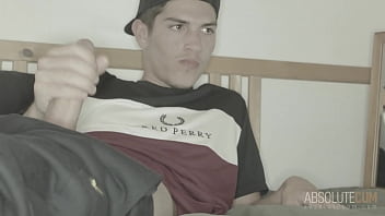 Chris Torres Solo - teen, young, masturbation, solo, friend, first, private, paja, soloboy, barcelona, recordings, chris - Video 3600254
