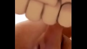 Jeune Arabe Gay Ce Fist Dans Sa Salle De Bain