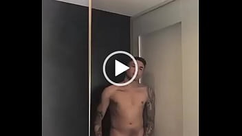 Mc Brisola Balançando Pau