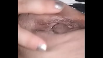 Loquilla Manda Videos