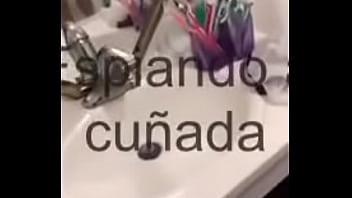 Mi Cuñada Bañandose - amateur, espiar - Video 3684254