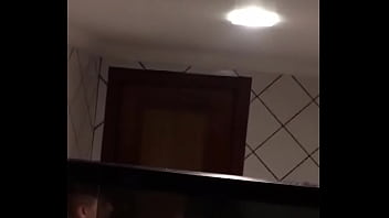 Levou Pro Banheiro E Deu Um Jeito