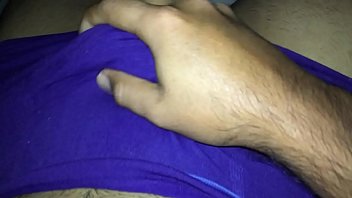 Me La Jalo Hasta Sacarme La Leche