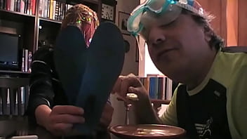 Cheesy Snack With The Muslim Girl (italfetish)