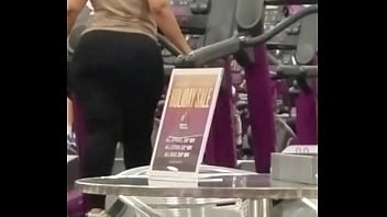 Bbw Walkjng Big Butt