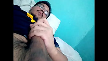 César Masturbandose