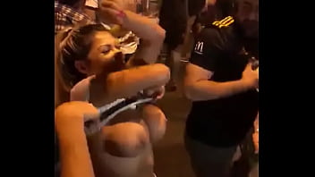 Paraguaya Enfiestada