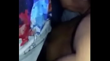 Comendo O Amigo Na Boate