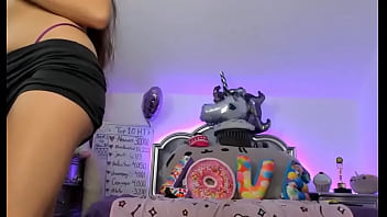 Wonderful Girl Showing Her Naked Booty