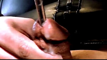 Pee Hole Stretching To Orgasm 20m