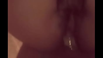 Se Los Dejo Ir En Su Panocha Y La Sigo Picando