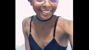 Nefertiti, Video De Presentación